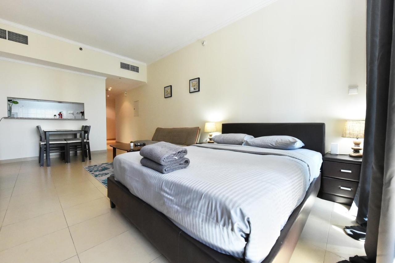 Luxury Escapes - Studio In Jlt X1 Tower Close To Metro Дубай Экстерьер фото